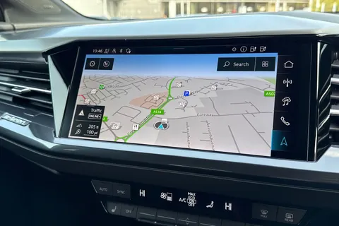  Audi Q4 e-tron 40 Black Edition Auto 5dr 82kWh Thumbnail #17