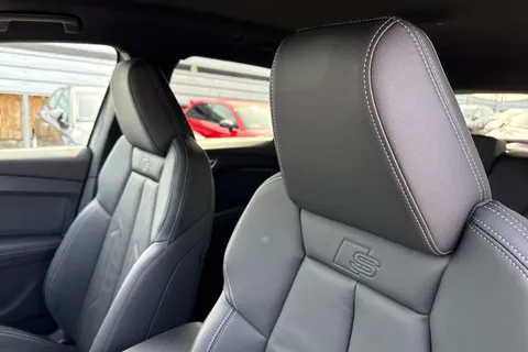  Audi Q4 e-tron 40 Black Edition Auto 5dr 82kWh Thumbnail #24