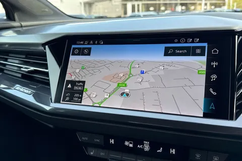  Audi Q4 e-tron 40 Black Edition Auto 5dr 82kWh Thumbnail #40