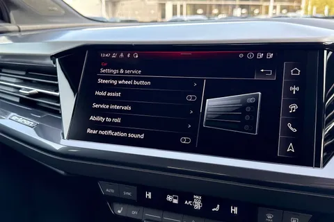  Audi Q4 e-tron 40 Black Edition Auto 5dr 82kWh Thumbnail #47