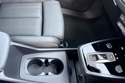  Audi Q4 e-tron 40 Black Edition Auto 5dr 82kWh Thumbnail #52