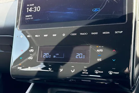 DX72ZYN Hyundai Tucson 1.6 T-GDi MHEV SE Connect DCT Euro 6 (s/s) 5dr Thumbnail #23