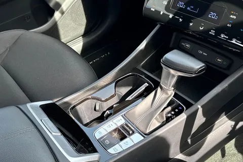 DX72ZYN Hyundai Tucson 1.6 T-GDi MHEV SE Connect DCT Euro 6 (s/s) 5dr Thumbnail #24