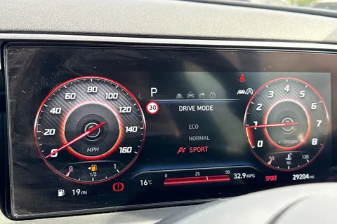 DX72ZYN Hyundai Tucson 1.6 T-GDi MHEV SE Connect DCT Euro 6 (s/s) 5dr Thumbnail #35