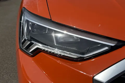 OV70DTX Audi Q3 1.5 TFSI CoD 35 S line Sportback S Tronic Euro 6 (s/s) 5dr Thumbnail #10