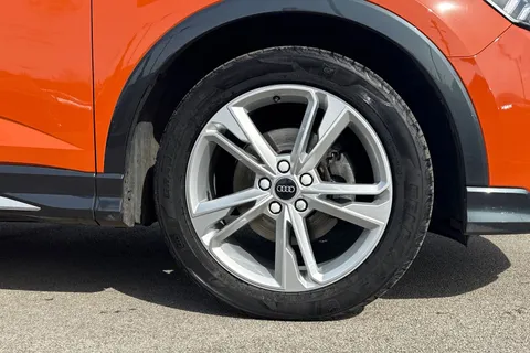 OV70DTX Audi Q3 1.5 TFSI CoD 35 S line Sportback S Tronic Euro 6 (s/s) 5dr Thumbnail #11