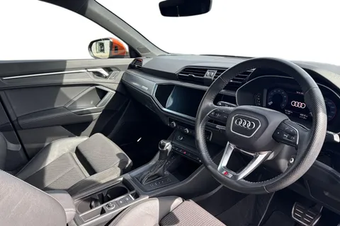 OV70DTX Audi Q3 1.5 TFSI CoD 35 S line Sportback S Tronic Euro 6 (s/s) 5dr Thumbnail #15