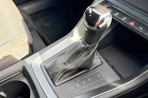 OV70DTX Audi Q3 1.5 TFSI CoD 35 S line Sportback S Tronic Euro 6 (s/s) 5dr Thumbnail #24