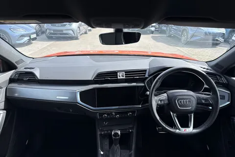 OV70DTX Audi Q3 1.5 TFSI CoD 35 S line Sportback S Tronic Euro 6 (s/s) 5dr Thumbnail #42