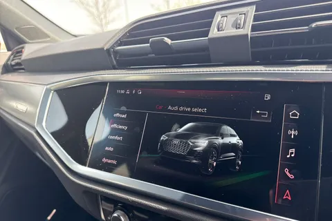 OV70DTX Audi Q3 1.5 TFSI CoD 35 S line Sportback S Tronic Euro 6 (s/s) 5dr Thumbnail #52