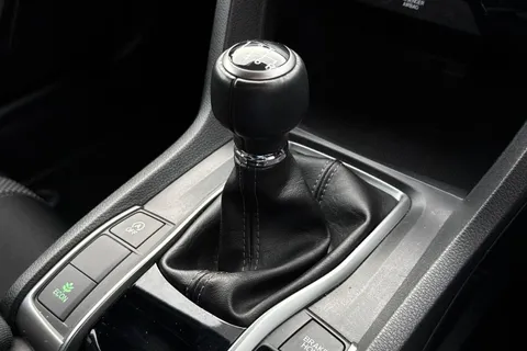 PY21EHH Honda Civic 1.5 VTEC Turbo Sport Euro 6 (s/s) 5dr Thumbnail #17