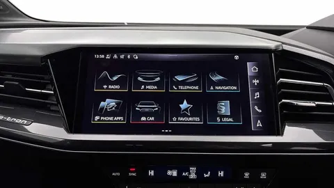 SP72UMA Audi Q4 e-tron Q4  S line 40 e-tron  150,00 kW Thumbnail #8