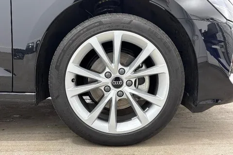 KJ25XSE Audi A3 Sport TFSI  116 PS S tronic Thumbnail #5