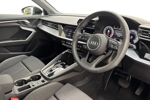 KJ25XSE Audi A3 Sport TFSI  116 PS S tronic Thumbnail #6