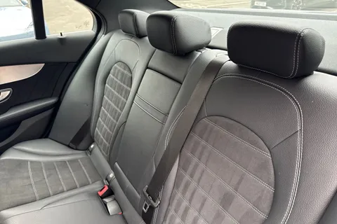 KK19KNF Mercedes-Benz C Class 1.5 C200 MHEV EQ Boost AMG Line (Premium) G-Tronic+ Euro 6 (s/s) 4dr Thumbnail #15