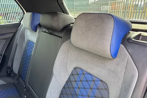 YH71LSU Volkswagen Golf 2.0 TSI R DSG 4Motion Euro 6 (s/s) 5dr Thumbnail #20