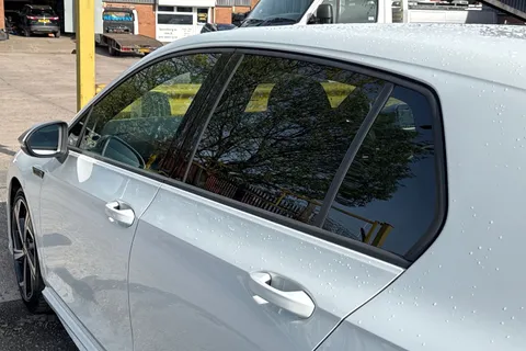 YH71LSU Volkswagen Golf 2.0 TSI R DSG 4Motion Euro 6 (s/s) 5dr Thumbnail #26