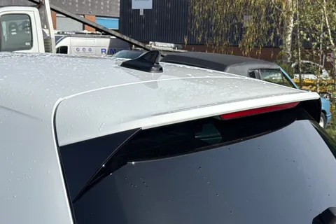 YH71LSU Volkswagen Golf 2.0 TSI R DSG 4Motion Euro 6 (s/s) 5dr Thumbnail #27