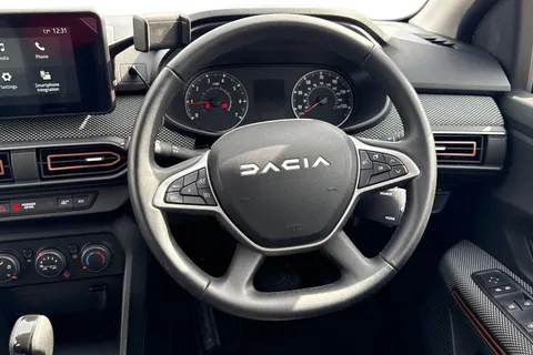 DY73CKA Dacia Sandero Stepway 1.0 TCe Expression CVT Euro 6 (s/s) 5dr Thumbnail #19