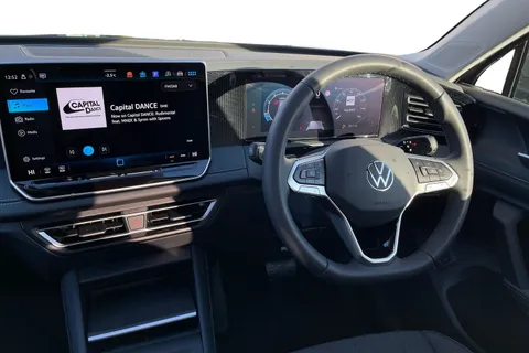 DC25NHU Volkswagen Tiguan 1.5 eTSI 150 Match 5dr DSG Thumbnail #19