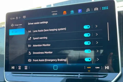 DC25NHU Volkswagen Tiguan 1.5 eTSI 150 Match 5dr DSG Thumbnail #30