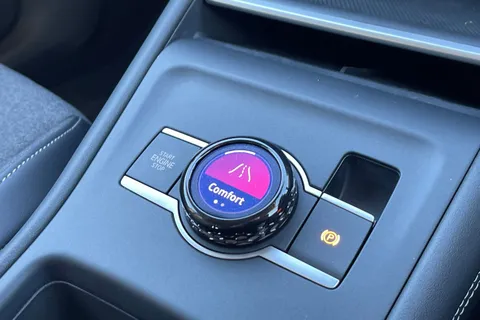 DC25NHU Volkswagen Tiguan 1.5 eTSI 150 Match 5dr DSG Thumbnail #36