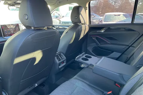 DC25NHU Volkswagen Tiguan 1.5 eTSI 150 Match 5dr DSG Thumbnail #37