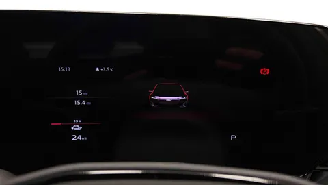 DC25LOF Audi A6 E-Tron Avant 100kWh Performance Sport Auto 5dr Thumbnail #9