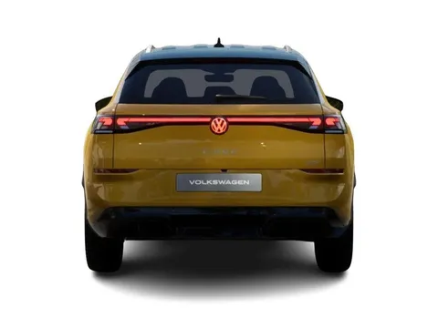  Volkswagen T-Roc 1.5 eTSI MHEV R-Line DSG Euro 6 (s/s) 5dr Thumbnail #5