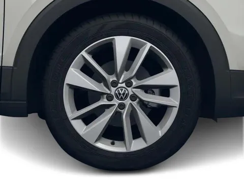  Volkswagen T-Cross 1.0 TSI Match Euro 6 (s/s) 5dr Thumbnail #8