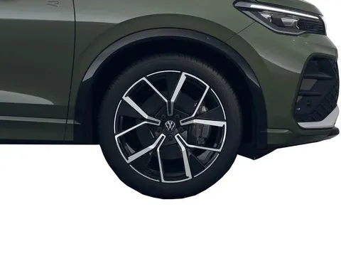  Volkswagen Tiguan 1.5 eTSI MHEV R-Line DSG Euro 6 (s/s) 5dr Thumbnail #8