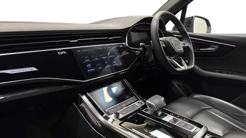 SH73MUO Audi Q7 3.0 TDI V6 50 Black Edition SUV 5dr Diesel Tiptronic quattro Euro 6 (s/s) (286 ps) Thumbnail #2