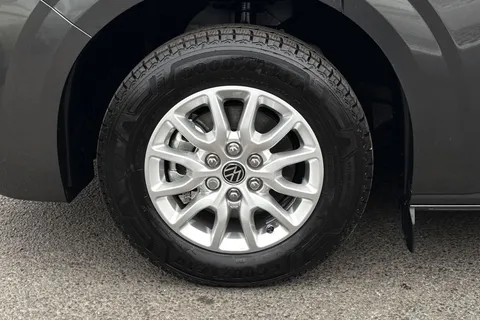 KW75NCJ Volkswagen E-Transporter 286PS 65kWh Commerce Pro Kombi Van Auto Thumbnail #13