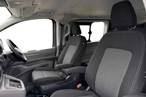 KW75NCJ Volkswagen E-Transporter 286PS 65kWh Commerce Pro Kombi Van Auto Thumbnail #17