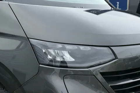 KW75NCJ Volkswagen E-Transporter 286PS 65kWh Commerce Pro Kombi Van Auto Thumbnail #29