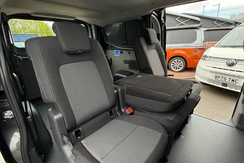 KW75NCJ Volkswagen E-Transporter 286PS 65kWh Commerce Pro Kombi Van Auto Thumbnail #46