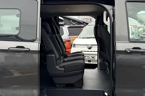 KW75NCJ Volkswagen E-Transporter 286PS 65kWh Commerce Pro Kombi Van Auto Thumbnail #52