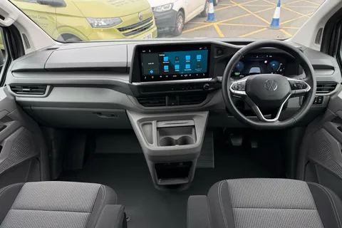 KW75NCJ Volkswagen E-Transporter 286PS 65kWh Commerce Pro Kombi Van Auto Thumbnail #54