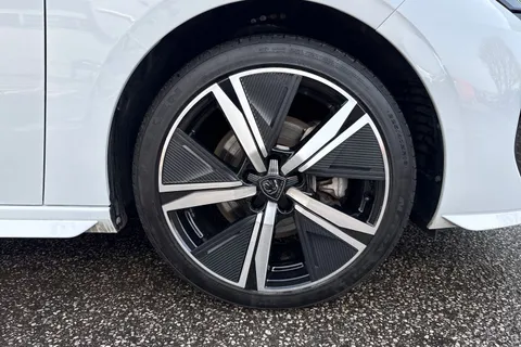 KM25VWR PEUGEOT 308 SW 1.2 HYBRID GT e-DSC6 Euro 6 (s/s) 5dr Thumbnail #10