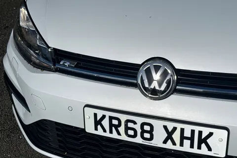KR68XHK Volkswagen Golf 1.5 TSI EVO R-Line Euro 6 (s/s) 5dr Thumbnail #27