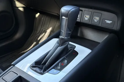 DK23VLS Honda Jazz 1.5 h i-MMD EX eCVT Euro 6 (s/s) 5dr Thumbnail #23