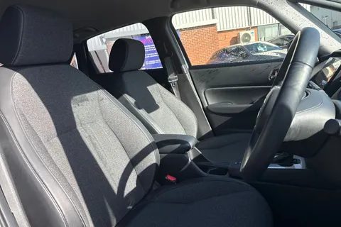 DK23VLS Honda Jazz 1.5 h i-MMD EX eCVT Euro 6 (s/s) 5dr Thumbnail #25