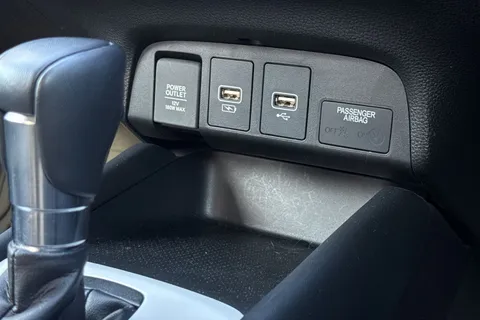 DK23VLS Honda Jazz 1.5 h i-MMD EX eCVT Euro 6 (s/s) 5dr Thumbnail #39