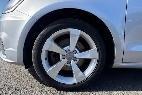 DP17FZA Audi A1 1.4 TFSI Sport Sportback Euro 6 (s/s) 5dr Thumbnail #13