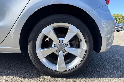 DP17FZA Audi A1 1.4 TFSI Sport Sportback Euro 6 (s/s) 5dr Thumbnail #14