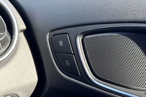 DP17FZA Audi A1 1.4 TFSI Sport Sportback Euro 6 (s/s) 5dr Thumbnail #40