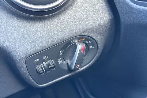 DP17FZA Audi A1 1.4 TFSI Sport Sportback Euro 6 (s/s) 5dr Thumbnail #41