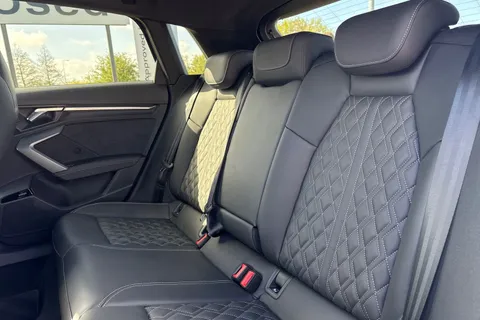 DG75WCZ Audi S3 Black Edition TFSI  333 PS S tronic Thumbnail #20