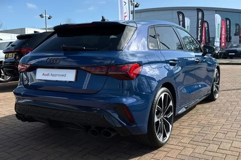 DG75WCZ Audi S3 Black Edition TFSI  333 PS S tronic Thumbnail #28