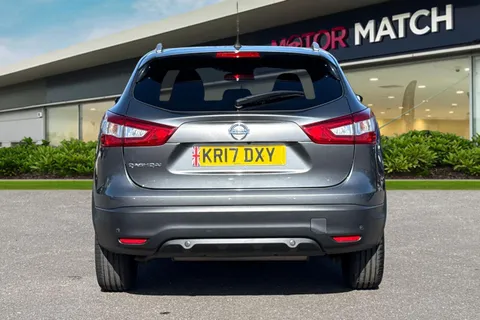 4 of 67 for Nissan Qashqai 1.5 dCi Tekna 2WD Euro 6 (s/s) 5dr